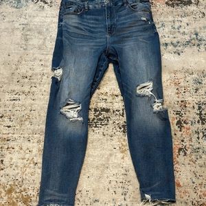 👖Distressed Curvy Super High-Waisted Jegging